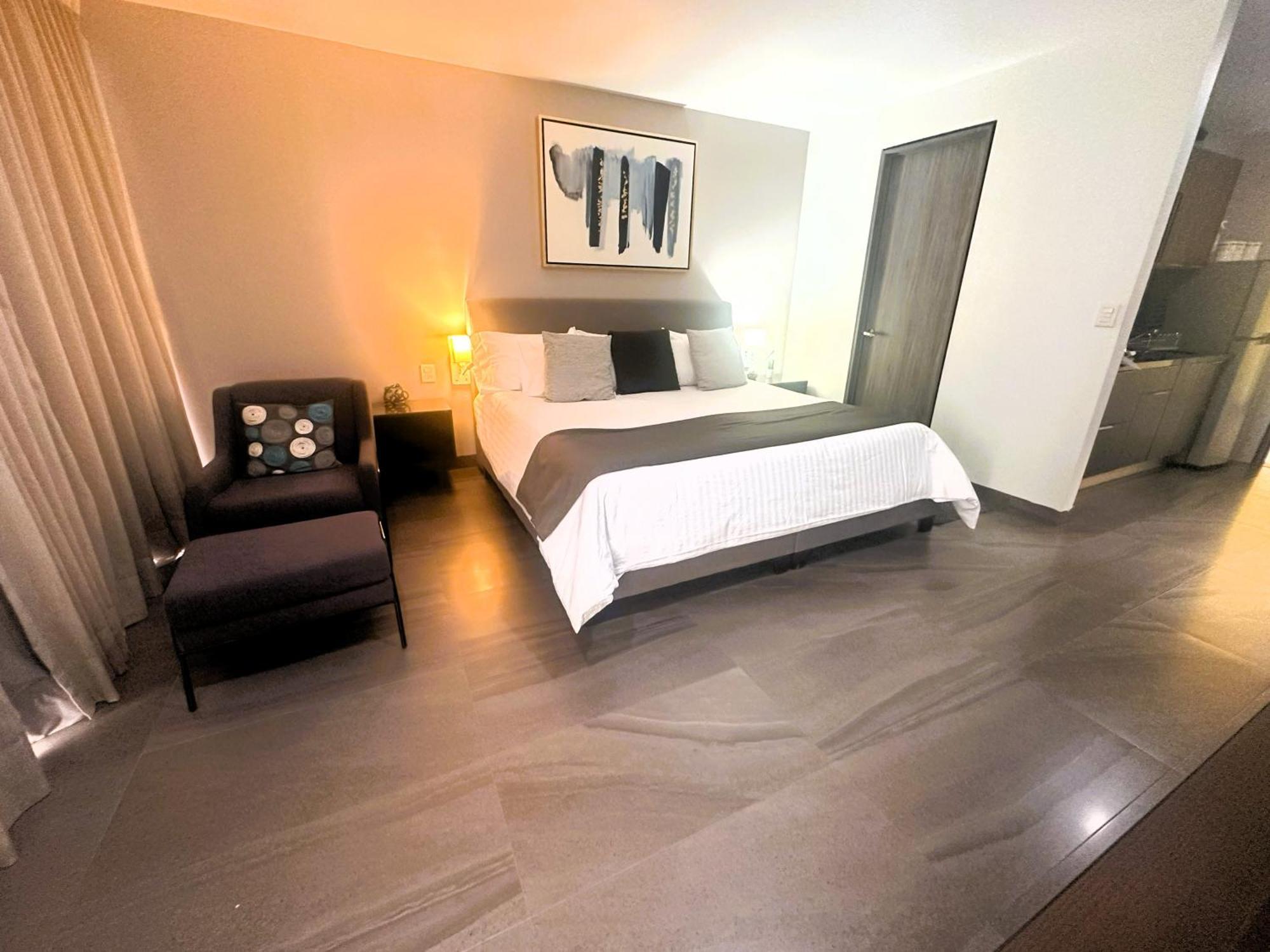 실라오 Arboleda 5 Luxury Lofts 아파트 호텔 외부 사진